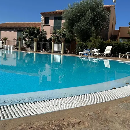 Bouganvilla - Bilocale Vista Mare A * Badesi